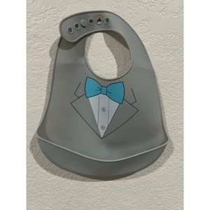 Little treasures rubber bibs. 2 pack handsome silicone bibs.